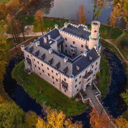 Zamek Karpniki Schloss Fischbach Lomnica  Eksteriør bilde